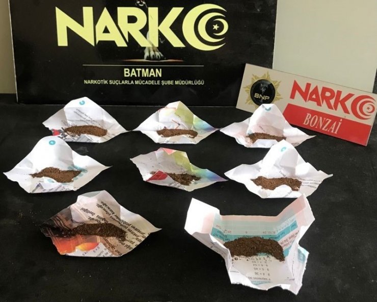 Batman'da uyuşturucu operasyonu: 21 gözaltı