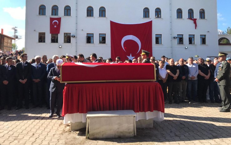 Şehit Uzman Çavuş Doğan, son yolculuğuna uğurlandı