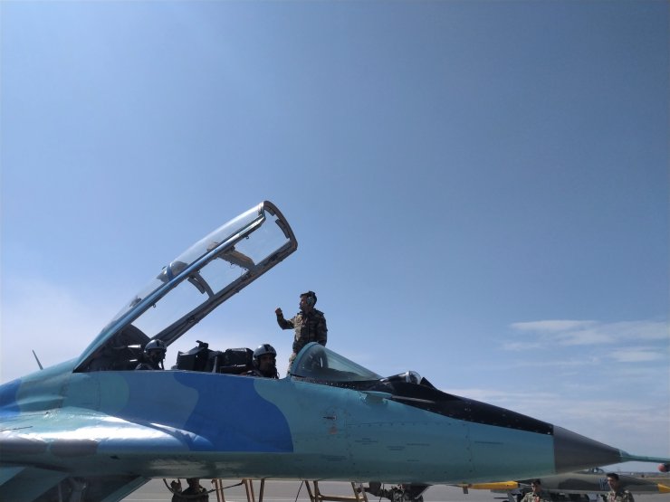 Selçuk Bayraktar MİG-29 ile MİG-29 AKINCI ile uçtu