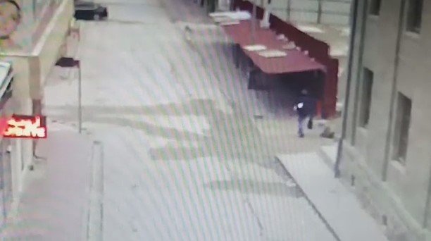 Tarihi binadan 320 bin liralık eşya çalan hırsızlar yakalandı