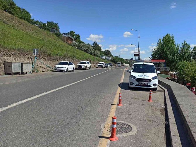 Tarihi ve turistik mekanlarda “Değnekçi” denetimi