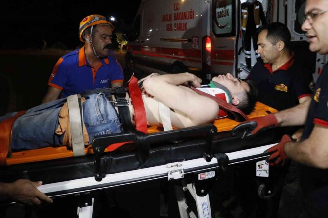 Cep telefonuyla konuşurken 50 metrelik uçurumdan düştü