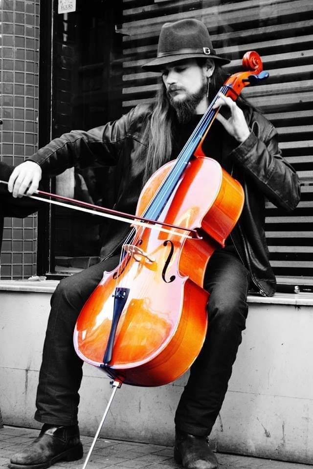 3 kişi ölü bulundu 