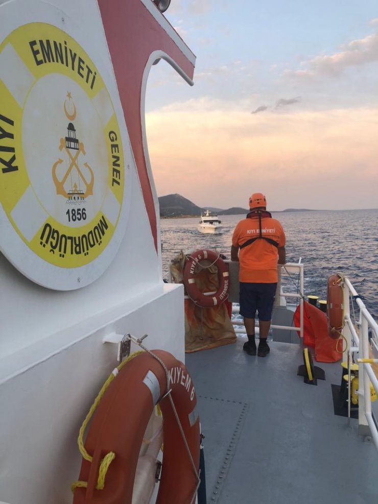 Bodrum'da sürüklenen tekne kurtarıldı