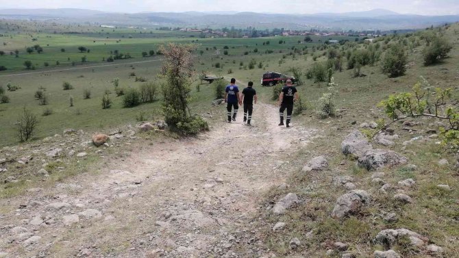 Hayvan sulama göletine giren çoban hayatını kaybetti