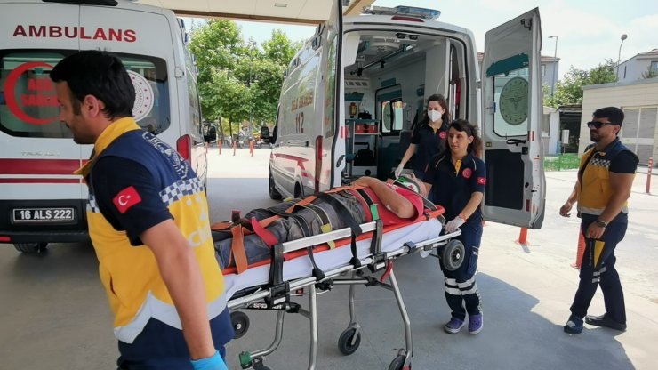 İnşaatta 4 metreden düşen işçi yaralandı