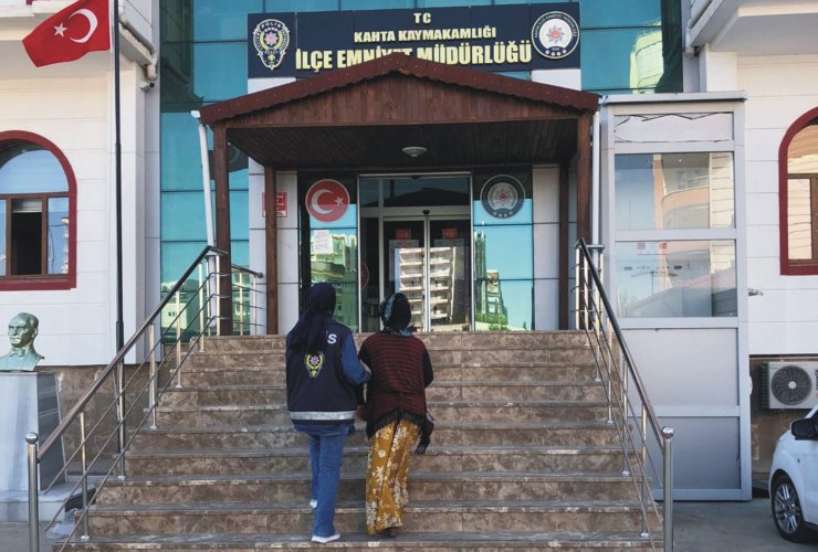 Adıyaman'da 2 evden cep telefonu çalan şüpheli tutuklandı