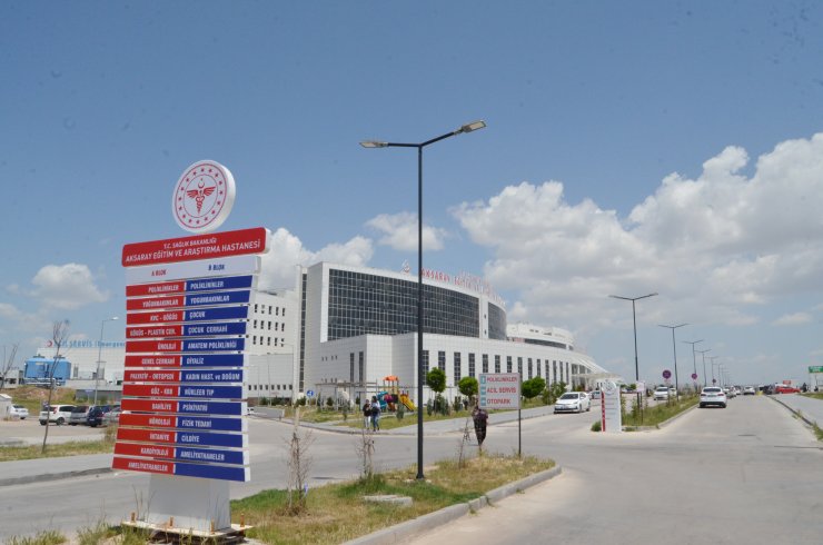 Afgan aile, cenazeleri alan olmazsa kimsesizler mezarlığına defnedilecek