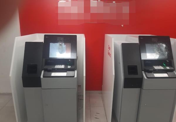 Baltayla ATM'lere saldıran şüpheli alkollü çıktı