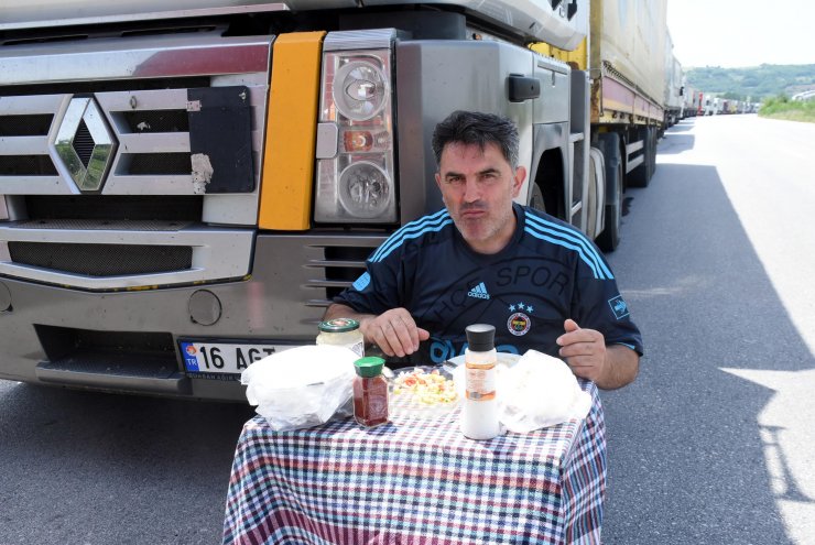 Hamzabeyli Sınır Kapısı'nda TIR kuyruğu, 39 kilometreye ulaştı