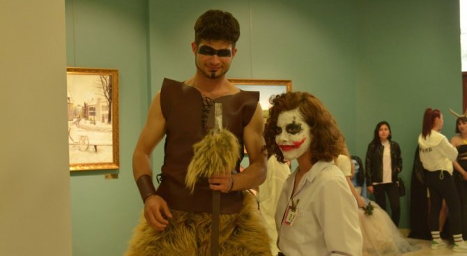 Rektör Kazım UYsal: "Dünyayı sanatla ve sanatçıyla değiştirebiliriz"