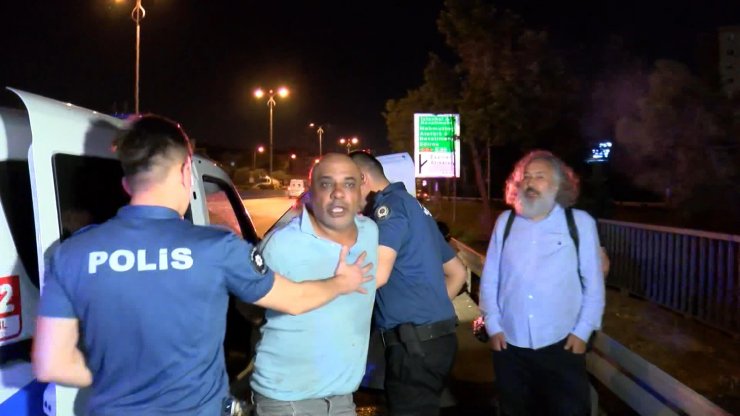 Denetim noktasından kaçan ticari araç kaza yaptı