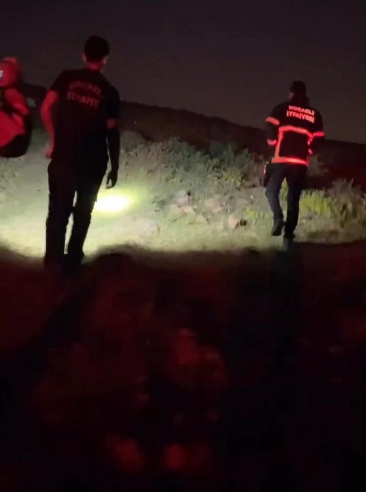 Helikopter düştüğü iddiası ekipleri harekete geçirdi 