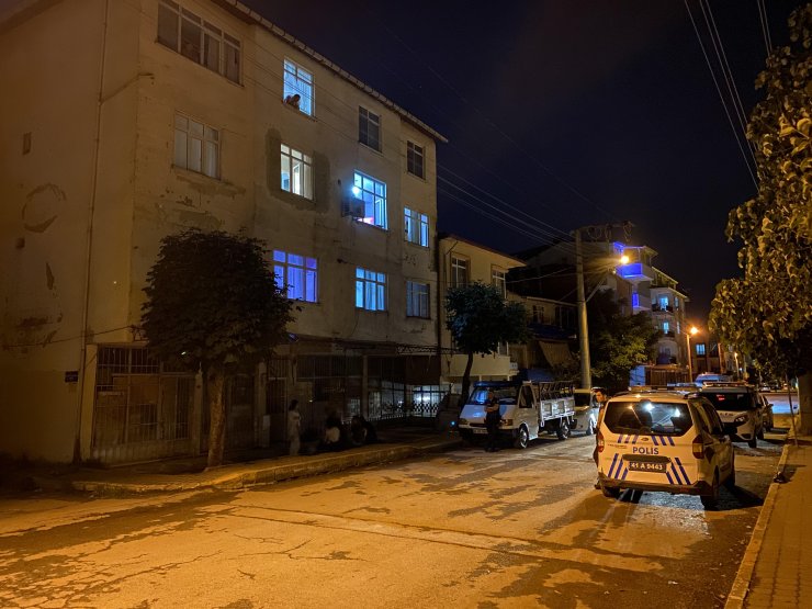 Tartıştığı eşini darbedip, ikinci kat penceresinden attı
