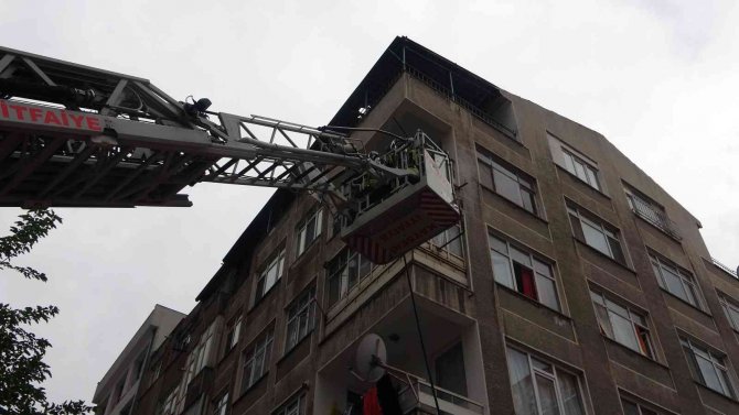 Balkondaki mangal keyfi ekipleri harekete geçirdi