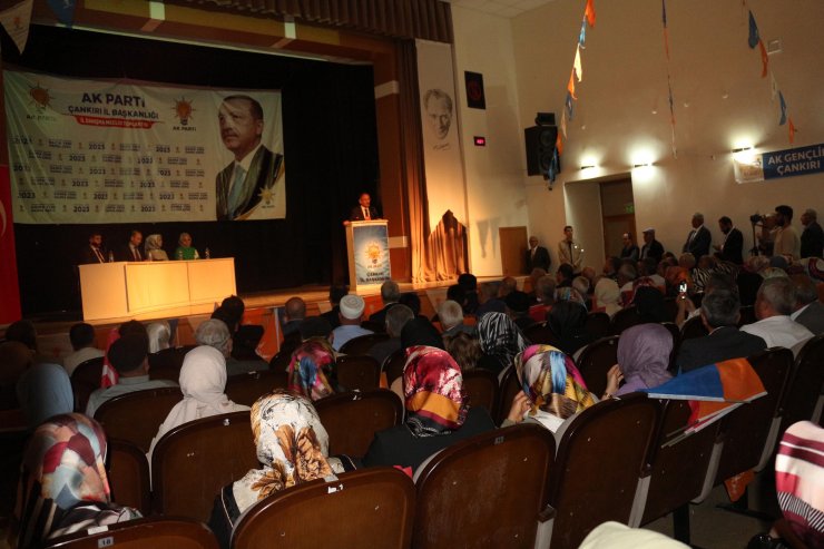 Özhaseki: İHA'larımızı, SİHA'larımızı yapıyoruz ve dünyaya satıyoruz