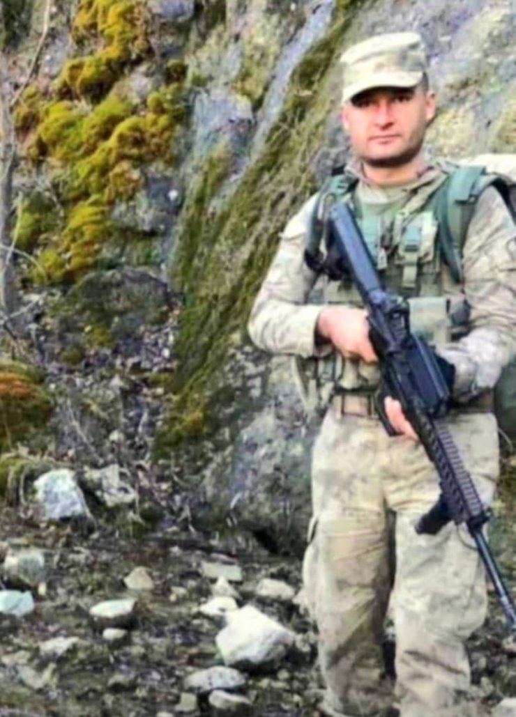 Şehit Uzman Çavuş Özcan, çocuklarına sürpriz için otomobil almış