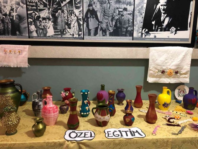 Atık sanata dönüştü