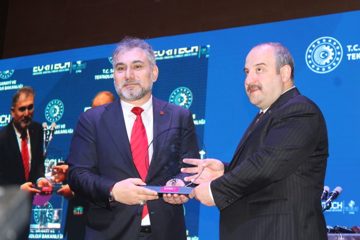 Bakan Varank: 'Üretim cahili' dediğimizde alınıyor, el insaf