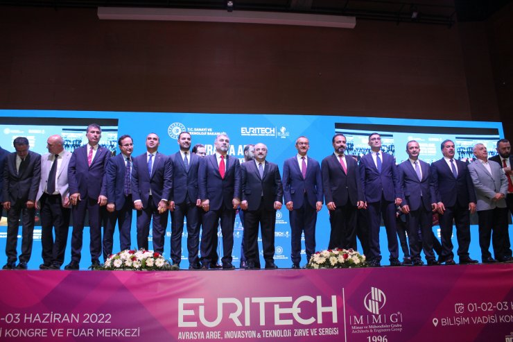 Bakan Varank: 'Üretim cahili' dediğimizde alınıyor, el insaf