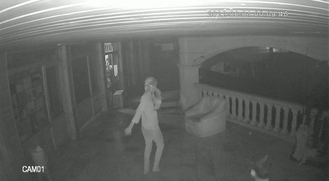 Hırsızlar kameralardan kaçamadı