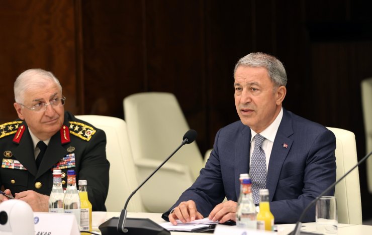 Akar, Romanya Başbakanı Ciuca ile görüştü