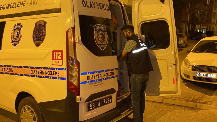 Bıçaklayıp, başında sela okudu