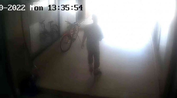 Patenli hırsız kamerada