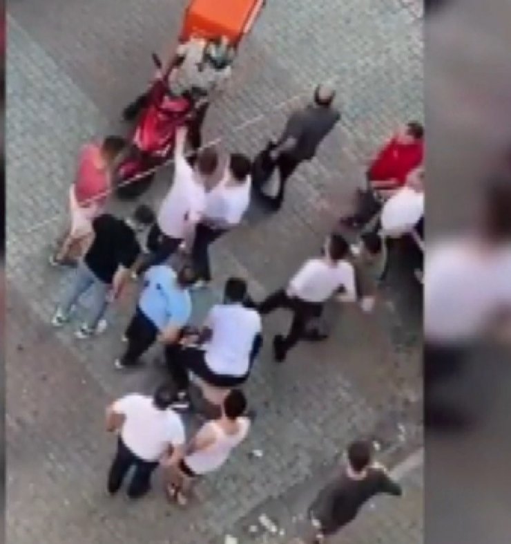 Taciz iddiası sonrası sokak ortasında dayak