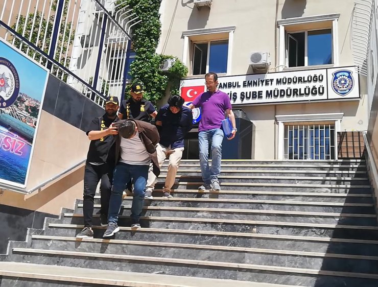 Yabancı uyruklu sahte polisler yakalandı