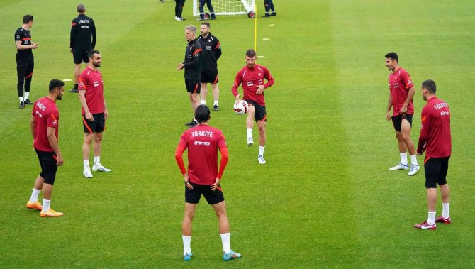 A Milli Futbol Takımı, Faroe Adaları maçına hazır