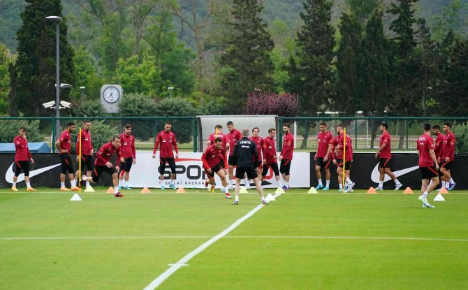 A Milli Futbol Takımı, Faroe Adaları maçına hazır