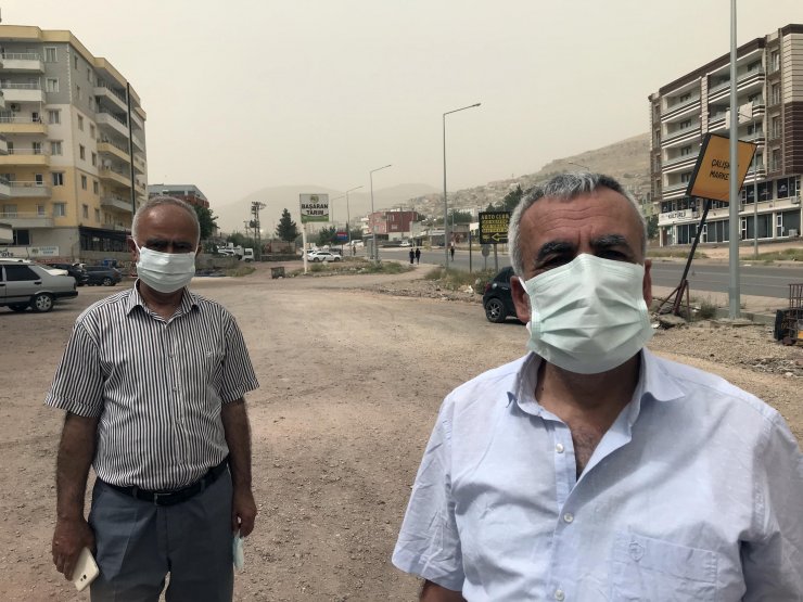 Diyarbakır ve Mardin'de toz taşınımı