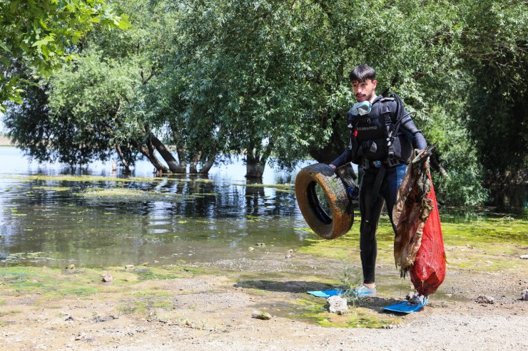 İçme suyu kaynağı, çöplüğe döndü