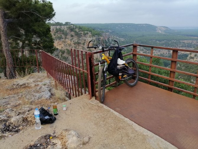 Ormanlık alanda erkek cesedi bulundu