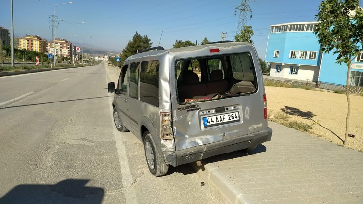Adıyaman'da zincirleme kaza: 4 yaralı