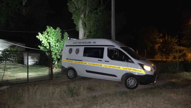 Amca dehşet saçtı: Husumetli olduğu 2 yeğenini silahla vurarak öldürdü