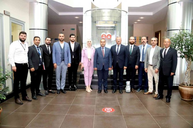 Bakan Yardımcısı Kacır, MTOSB’de incelemelerde bulundu
