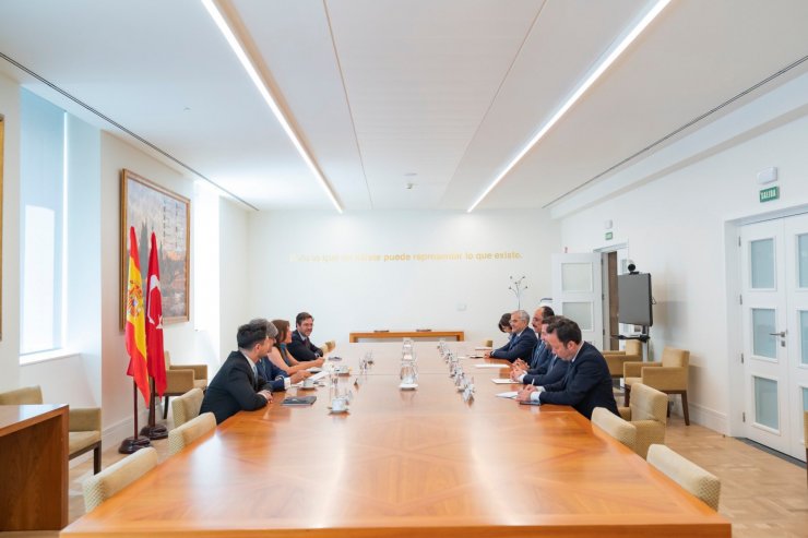 Büyükelçi Kalın, NATO Zirvesi öncesi İspanya’yı ziyaret etti