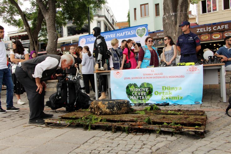 İstanbul Boğazı'ndan otomobil lastiği bile çıktı