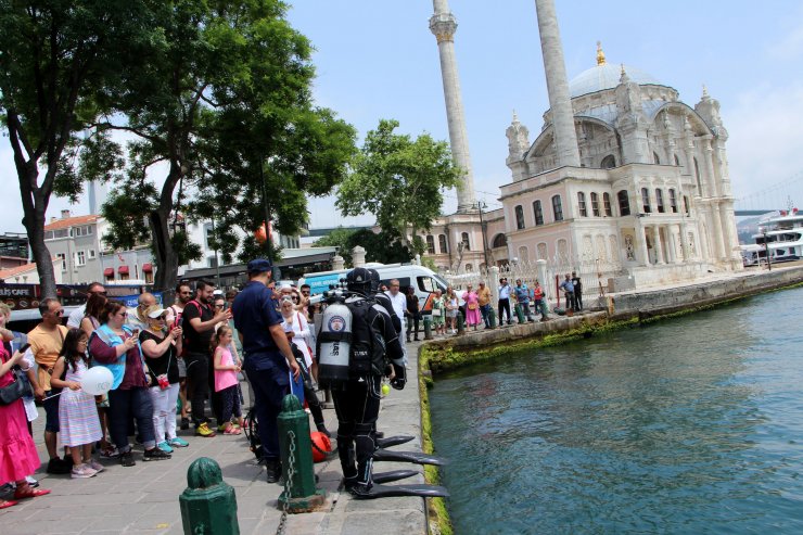İstanbul Boğazı'ndan otomobil lastiği bile çıktı