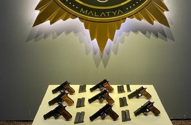 Malatya’da silah ticaretine 2 gözaltı