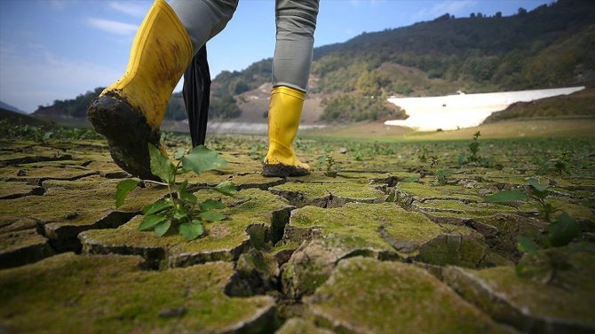 İklim değişikliği eğitimi 7'den 70'e ilgi gördü