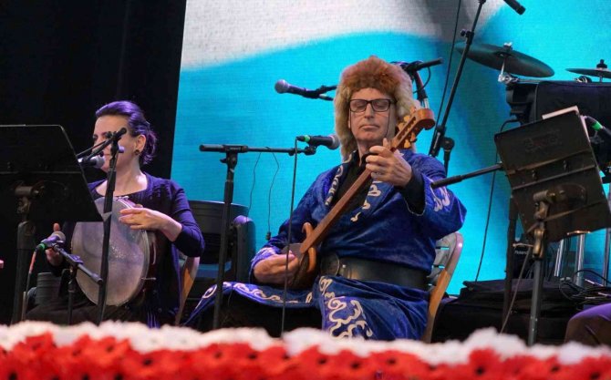 Kastamonu’da Mustafa Yıldızdoğan rüzgarı esti