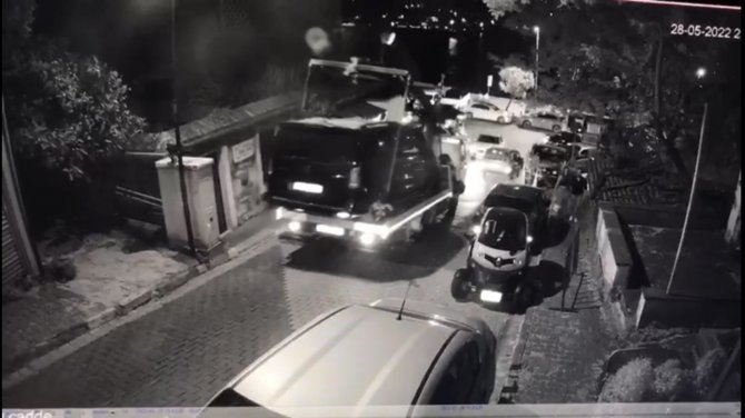 Örümcek ağı gibi oto hırsızlığı