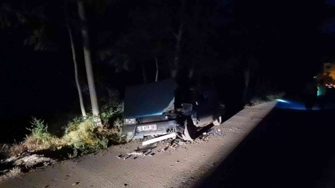 Otomobil ile kamyonet çarpıştı: 6 yaralı