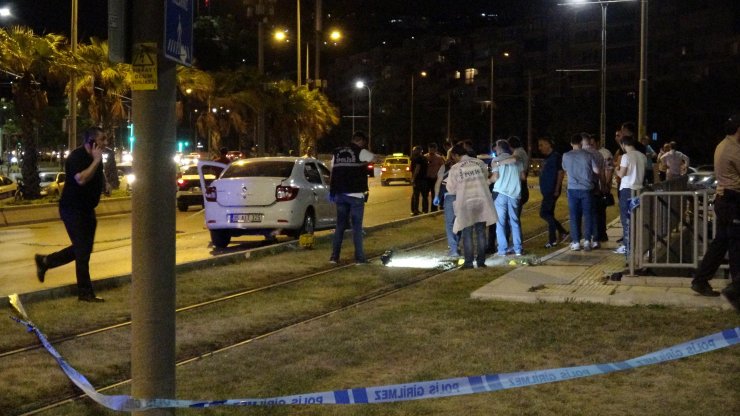 Otomobile uzun namlulu silahla saldırı: 1 ölü