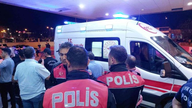 Silahlı saldırıya uğrayan karı-koca hastanelik oldu