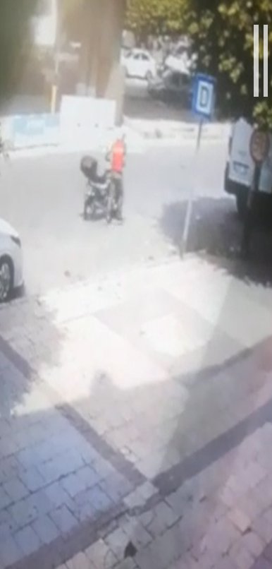 Adana’da hırsızlar kurye motosikletlerini çalıyor