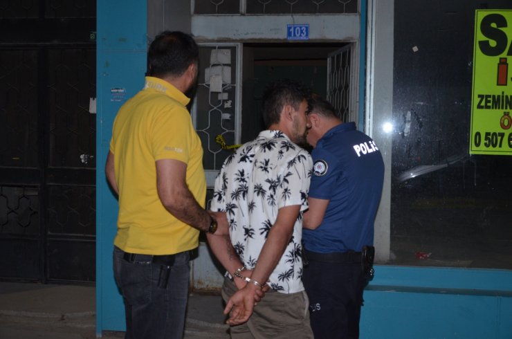 Afgan Milat, boğazından ve göğsünden vuruldu